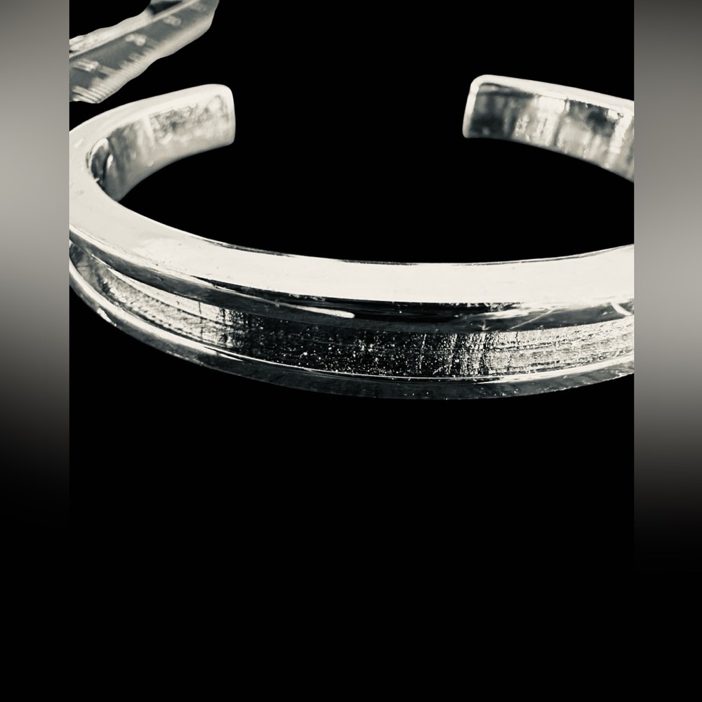 SilverTone Cuff Bracelet‎